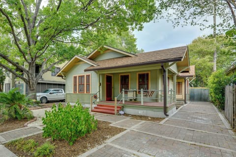 House (2 Bedrooms) | Front of property