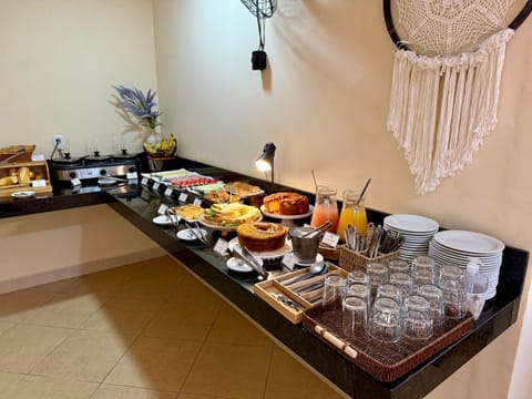 Free daily full breakfast