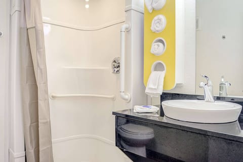 Shower, towels, soap