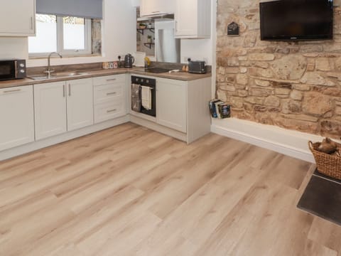 Fridge, dishwasher, electric kettle, toaster