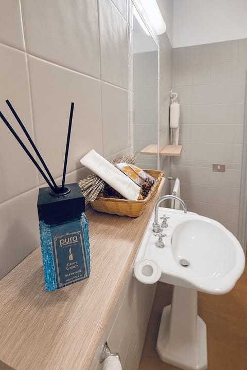 Down comforters, memory foam beds, desk, blackout drapes