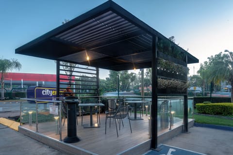 Sundeck