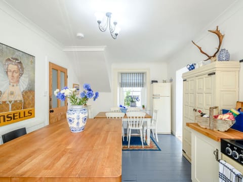 Fridge, dishwasher, electric kettle, toaster