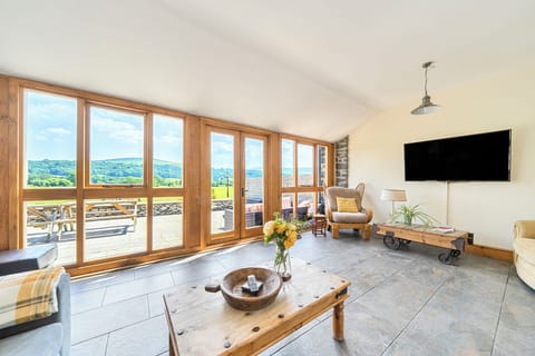 Cottage | Living area