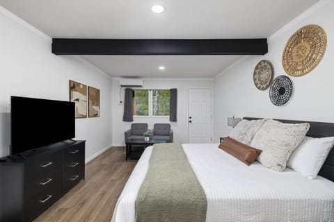 Premium bedding, free WiFi, bed sheets