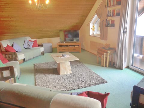 Wohl eingerichtete Wohnung mit eigenem Balkon Apartment in Carinthia, Austria