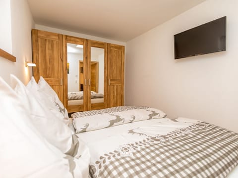 Neue Ferienwohnung in Mittersill mit Garten Apartment in Salzburgerland