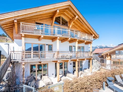 Luxus Chalet Poolblick - mit eigener Sauna Apartment in Seefeld