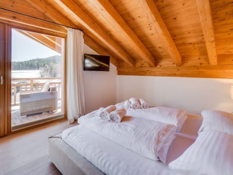 Luxus Chalet Bergblick - zentral in Seefeld, Tirol Apartment in Seefeld