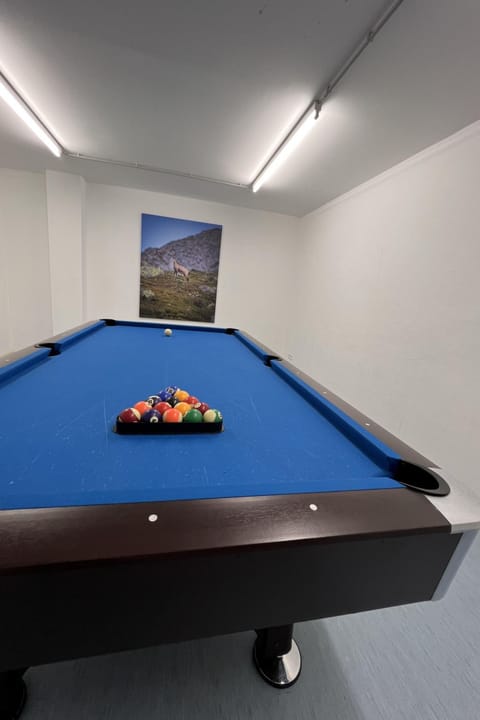 Pool Indoor