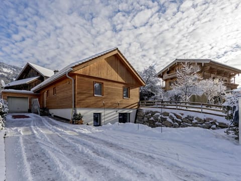 Family in Hopfgarten im Brixental Apartment in Salzburgerland