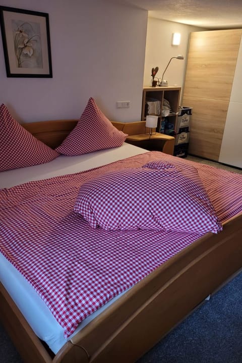 Bergwiese mit Balkon Apartment in Tyrol