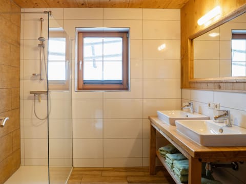 Wohnung in Sankt Gallenkirch mit Terrasse, Grill Apartment in Vorarlberg, Austria