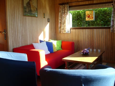 "Chalet Forzée" mit Terrasse Vacation rental in Wallonia, Belgium