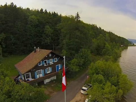 Chalet Le Clapotis Vacation rental in Canton of Vaud