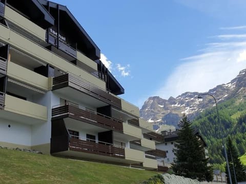 Appartement mit Bergblick und Dorf Apartment in Canton of Valais