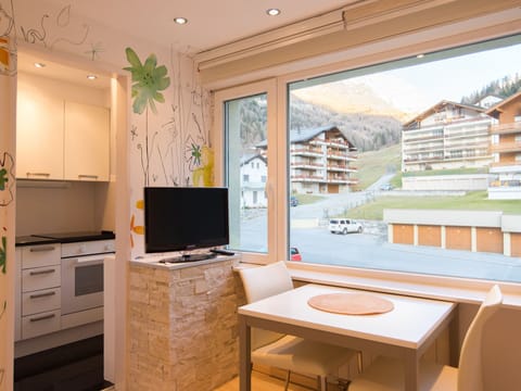 Haus Cristal Apartment in Canton of Valais