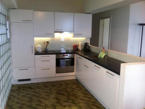 mit Panorama-Sicht und Schwimmbad Apartment in Locarno