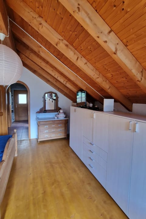 Chalet in den sonnigen Schweizer Südalpen Vacation rental in Canton of Ticino