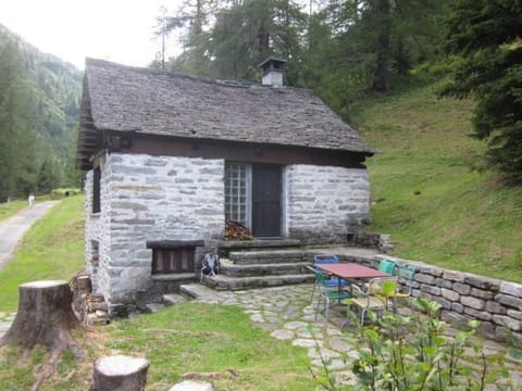 "Rustico Bersacola Vacation rental in Canton of Ticino