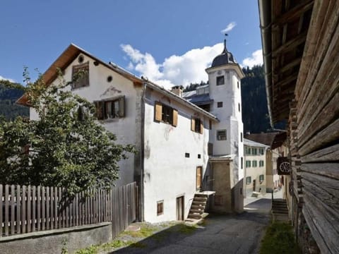 Türali oben Apartment in Canton of Grisons