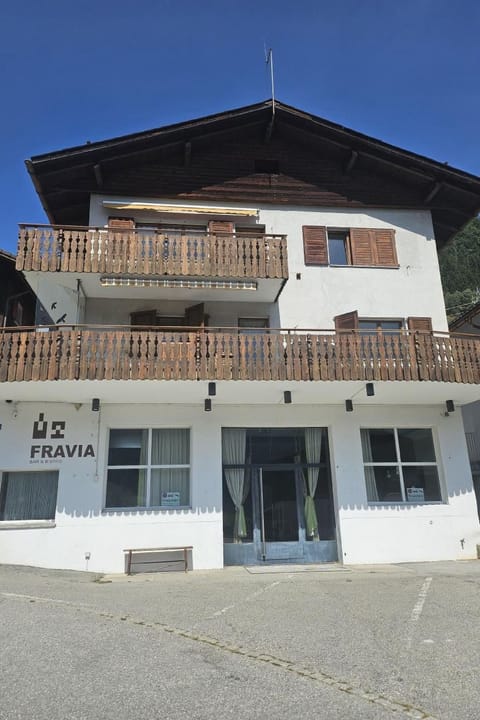 Fravia Ferienwohnung Sedrun Apartment in Canton of Grisons