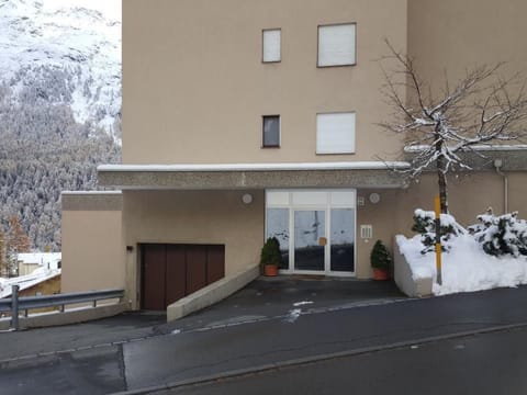 Chavallera Wohnheim Surlej 9 Apartment in Saint Moritz