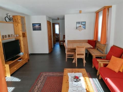 Chesa Palü Apartment in Samedan