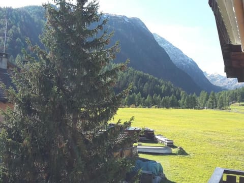 Chesa Calderas Apartment in Samedan