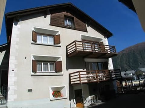 Chesa Talvo Apartment in Samedan