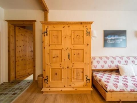 Chesa la Furia 22 - Bergbahnen inklusiv im Sommer Apartment in Samedan