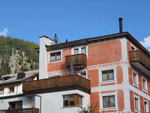 Chesa Vista Mezdi Apartment in Samedan