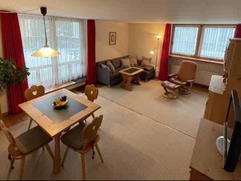 Chesa Thom / ÖV inklusive Apartment in Samedan