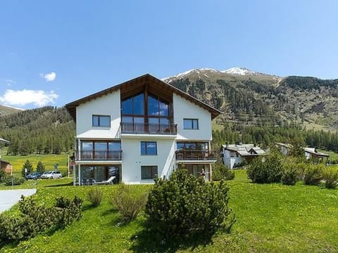Chesa Rosatsch Apartment in Samedan