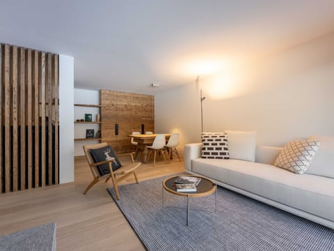 Chesa Curtinella 21 Apartment in Samedan