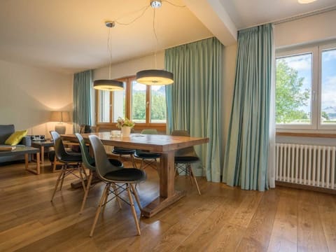 Chesa Flur Sulagl 2 Apartment in Samedan