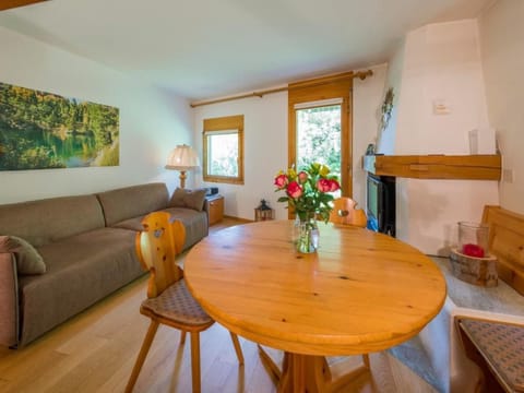 Pra d'Sura 211 Apartment in Canton of Grisons