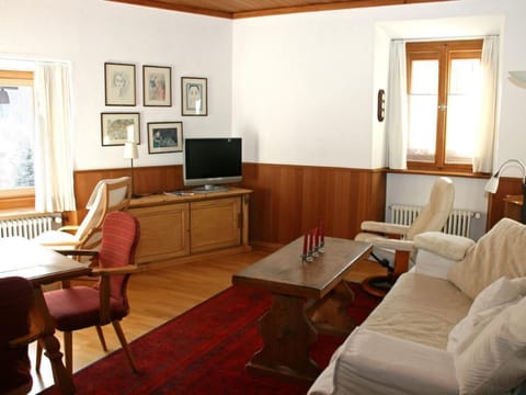 Chesa Müller Apartment in Canton of Grisons