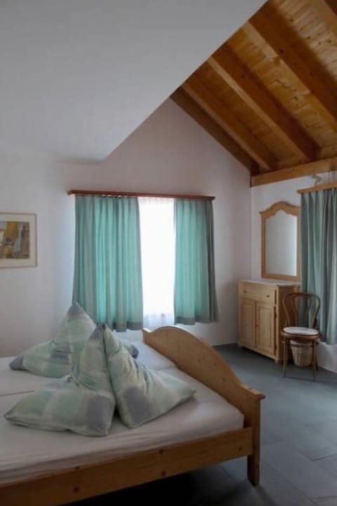 Chesa Davatz Apartment in Canton of Grisons