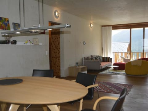 Chesa Mariöl Sur B2 Apartment in Canton of Grisons