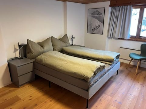 Gemütlich eingerichtete Ferienwohnung "Chasa" Apartment in Canton of Grisons