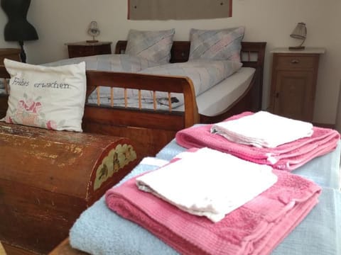 Chasina Bonavia - unvergessliche Ferien in Sent Apartment in Canton of Grisons