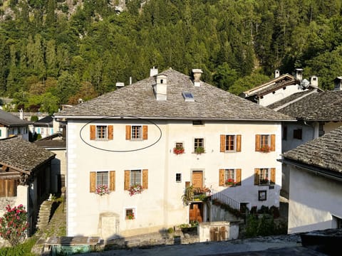 Casa Molinari Apartment in Canton of Grisons