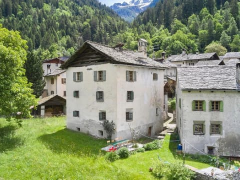Malussi Vacation rental in Canton of Grisons