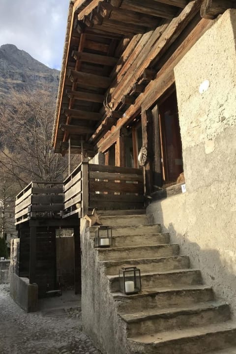 Cad Ciävra Apartment in Canton of Grisons