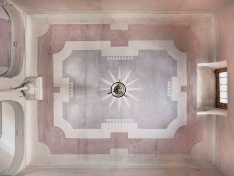 Bündner Zuckerbäckerpalazzo unter Denkmalschutz Vacation rental in Province of Brescia