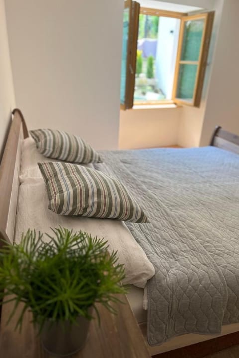 South Beach Apartment 10km Rheinfall Apartment in Schaffhausen, Switzerland