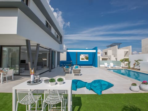 Luxusvilla für 10 Personen auf Zypern Vacation rental in Protaras