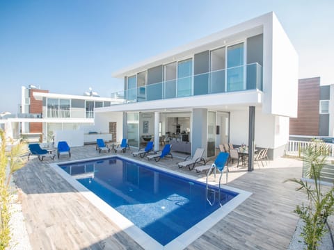 Schönes Ferienhaus Olivine für 11 Personen Vacation rental in Protaras