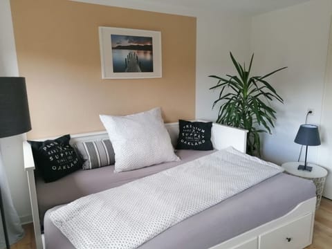 Appartement in Meldorf mit Garten Apartment in Schleswig-Holstein